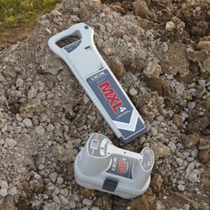 Stanlay MXL4 Pipe & Cable Locator