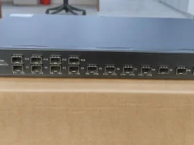 TRICOM SFP FIBER SWITCH 16 PORT